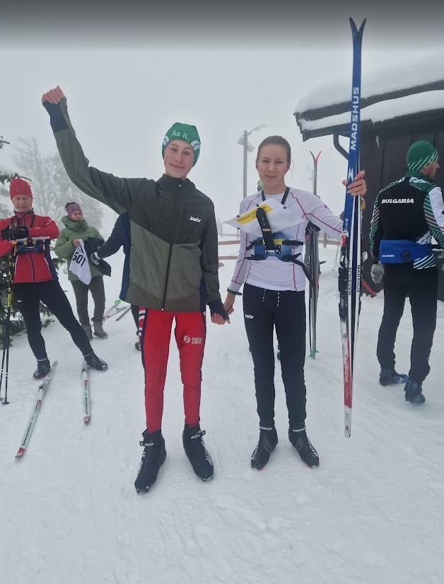 Erlend og Tyra fornøyde på Sjusjøen